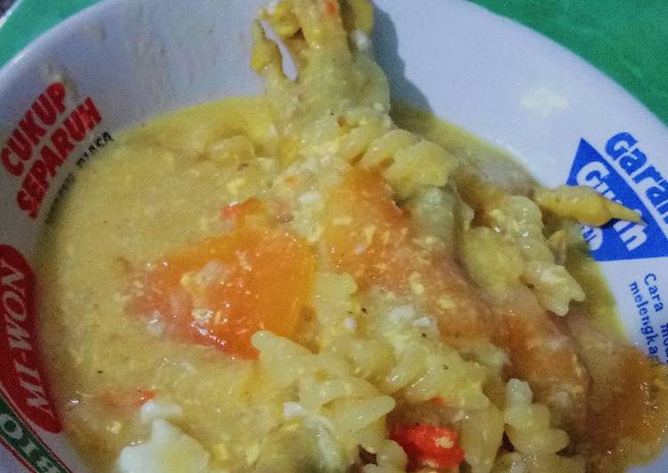 gambar untuk cara membuat Seblak Ceker, makaroni, kerupuk