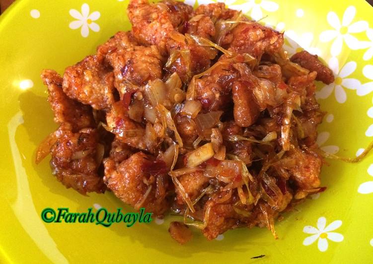  Resep  Sambal  Goreng Ayam  Tepung Krispi  oleh Farah Qubayla 