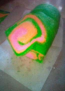 Roti tawar rainbow