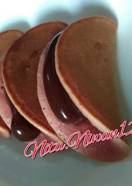 Pancake Lipat strawberry Isi Coklat #beranibaking