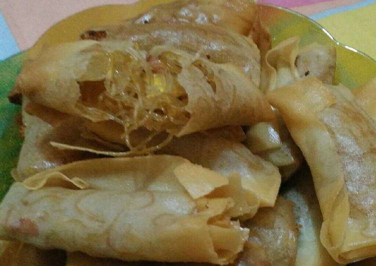 bahan dan cara membuat Lumpia isi soun goreng