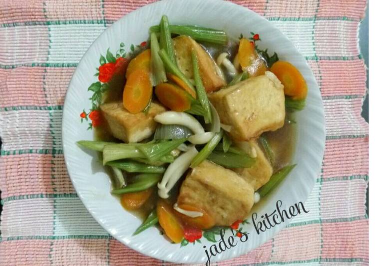 Resep Mapo Tahu Jamur Shimeji & Seledri Kiriman dari Jade's Kitchen