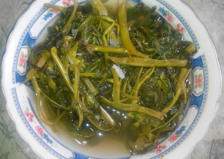 gambar untuk resep Sayur Asem Kangkung Tanpa Asem