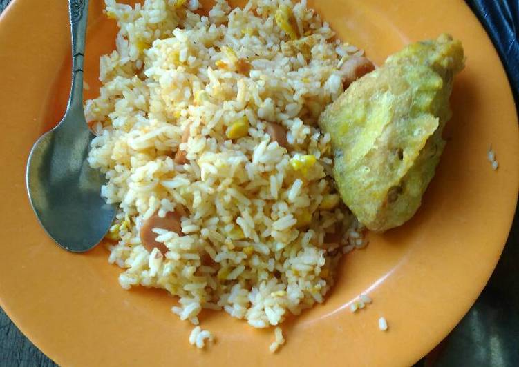 cara membuat Nasi goreng telur sosis