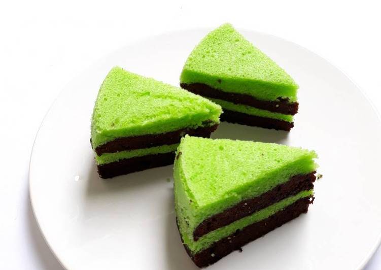 gambar untuk resep Brownies kukus pandan