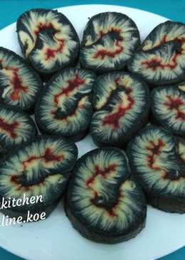 Charcoal Hurricane Swissroll Cake