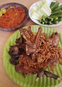 Bebek goreng kremes