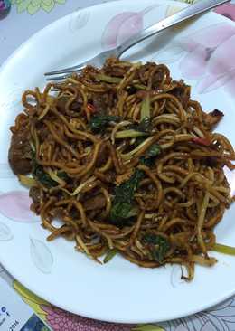 Mie goreng hitam extra hot