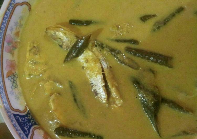 gambar untuk resep Ikan kembung gulai kuning