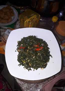 Tumis Daun Singkong Rebon