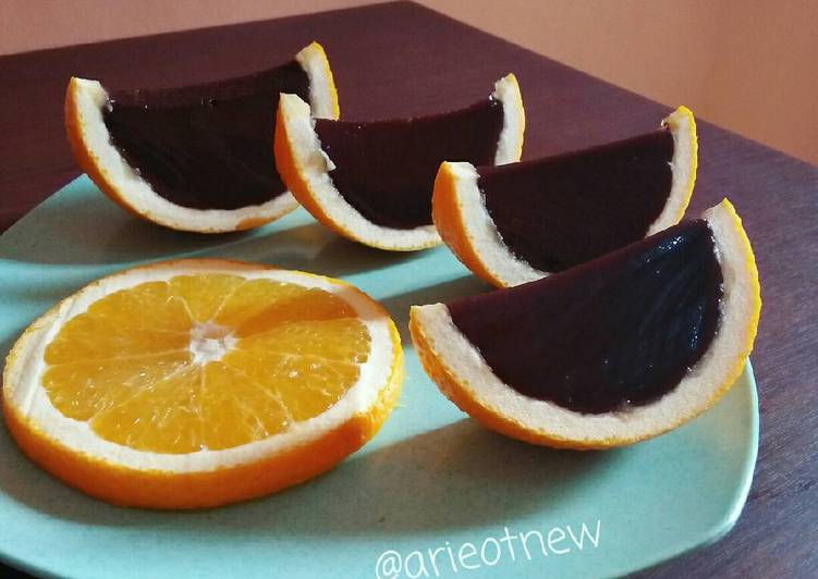 gambar untuk cara membuat Puding jelly coklat jeruk