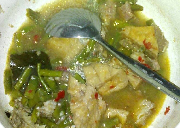gambar untuk resep makanan Tumis Kacang Panjang isi irisan tahu goreng n irisan daging sapi..by:Erni Hartanti.Amd:-)