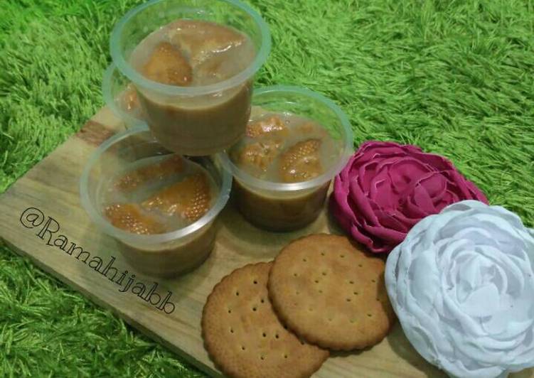 bahan dan cara membuat Puding kopi caramel