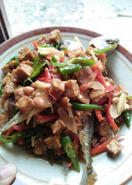 Tauco ikan campur tempe