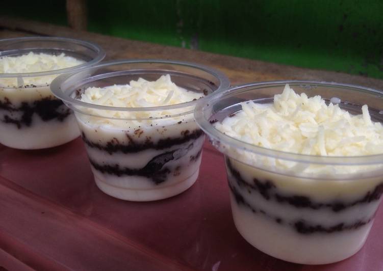 bahan dan cara membuat Cheesecake oreo lumer