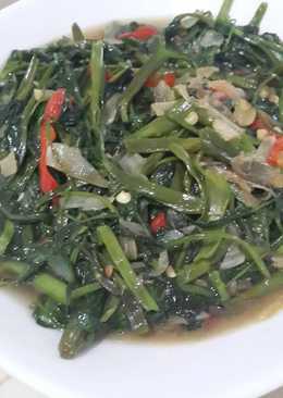 Tumis kangkung balacan