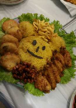 Nasi kuning indofood