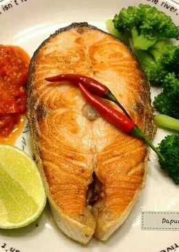 Salmon goreng jeruk nipis