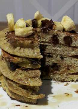 Oat Banana Pancake with Chocochips (Gluten Free!)