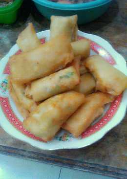 Lumpia Goreng isi Ayam Sayur