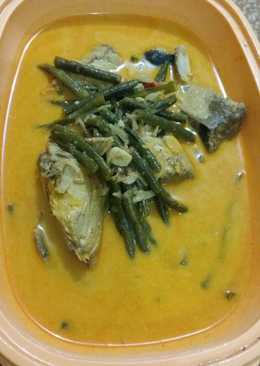 Gulai ikan tuna kacang panjang