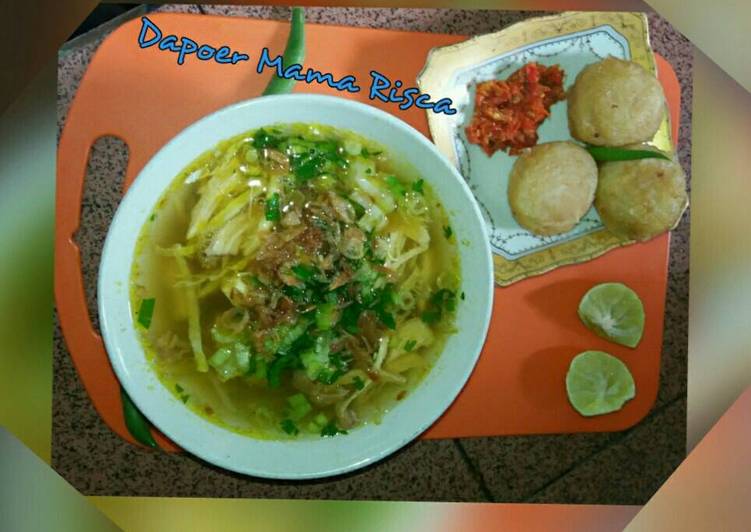 bahan dan cara membuat Soto ayam