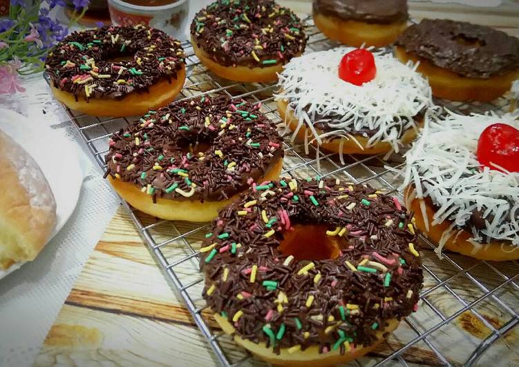 resep lengkap untuk Donat ubi lembut