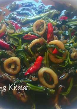 Cumi kangkung kuah hitam