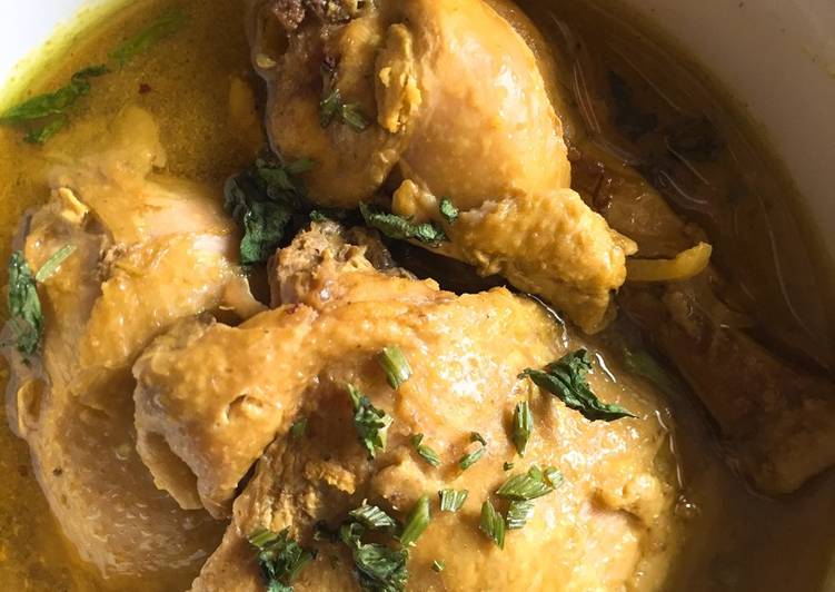  Resep Soto ayam kuning kental masakan rumahan sederhana 