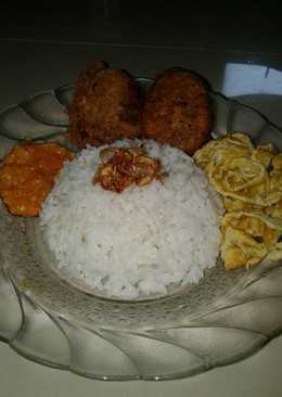 Nasi Uduk Magicom