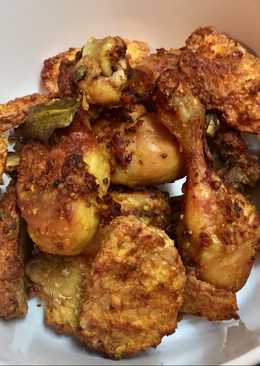 Ayam Goreng Bumbu Ketumbar dengan Tempe Ketumbar