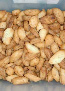 Biji ketapang keju