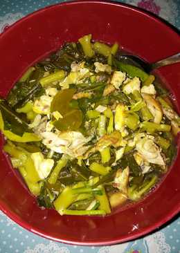 Tumis daun ginseng ayam goreng suir