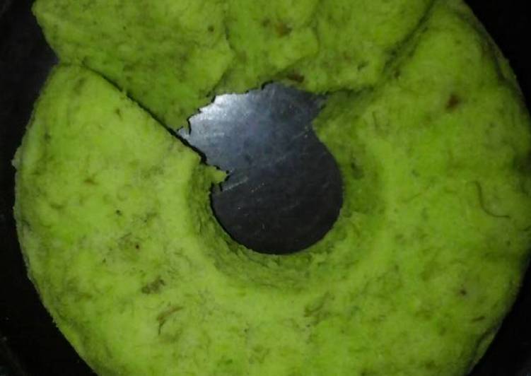 gambar untuk resep Bolu kukus pisang pandan