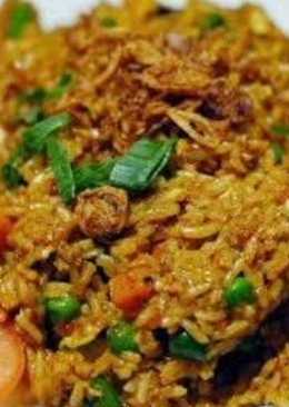 31. Nasi goreng (kere iga sapi)