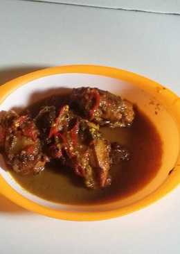 Ayam semur kuning goreng cabe merah