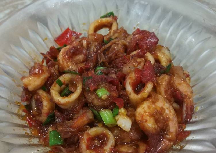 gambar untuk resep makanan Cumi udang manis pedas