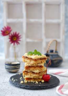 Pineapple Streusel Bars (Nastar Potong)