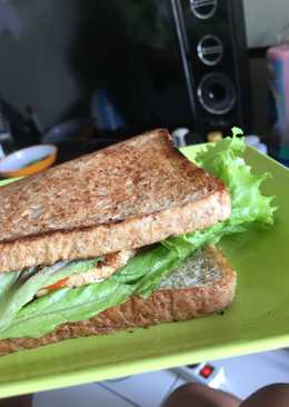 Sandwich roti gandum untuk Diet