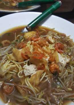 Lontong mie drago