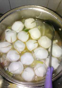 Sop Bola Bakso Ikan Tuna by: Erni Hartanti.AmdðŸ˜„ðŸ˜ðŸ˜˜