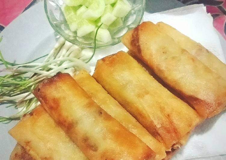 resep lengkap untuk Lumpia Goreng Semarang