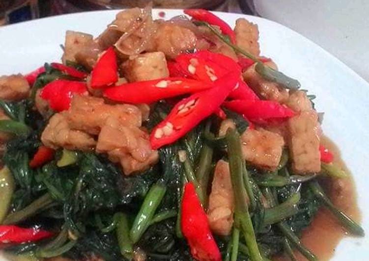  Resep Oseng kangkung tempe oleh Bundanya Fatih Cookpad