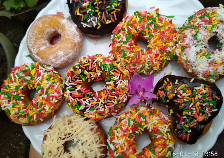 resep lengkap untuk Donat lembut ekonomis simple ??