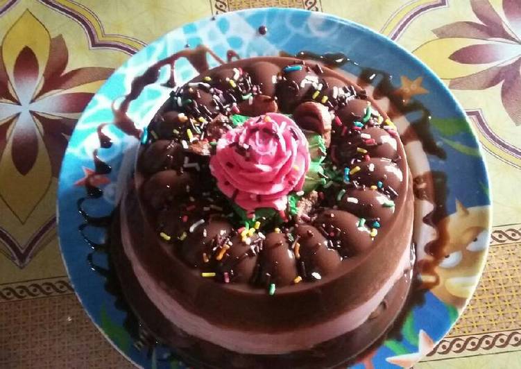 gambar untuk resep Puding coklat susu strowberry