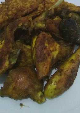 Ayam goreng kuning bumbu jadi