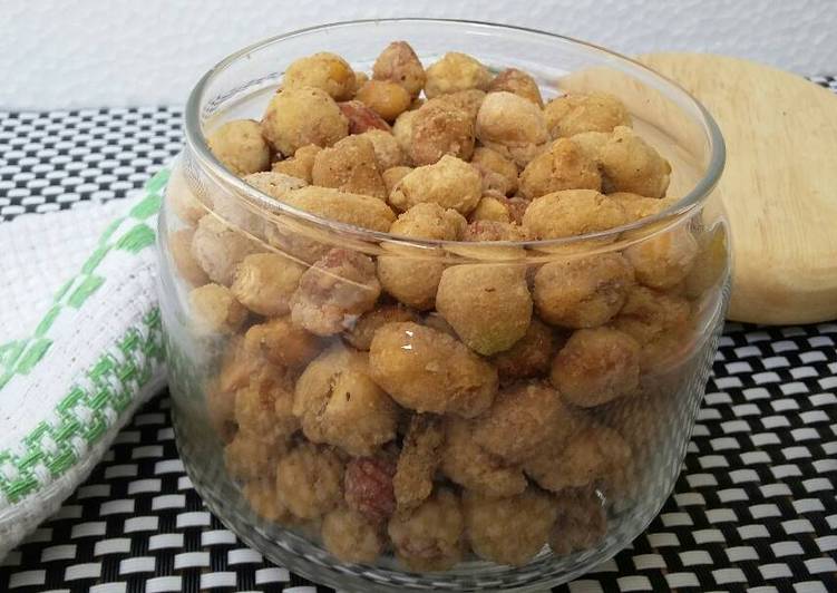 resep lengkap untuk Kacang telur gurih