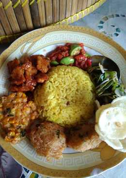 Nasi kuning magic com tanpa santan