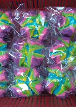 Bolu kukus pelangi