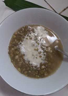 Bubur kacang ijo siram santan